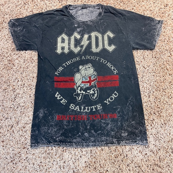 AC/DC | Shirts | Acdc Black British Tour Tee Short Sleeve | Poshmark